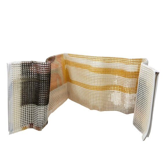 Bernat Eclipse Hi-Lo Latch Hook Kit 24" x 40" Wall Hanging Craft 1977 - Picture 8 of 16